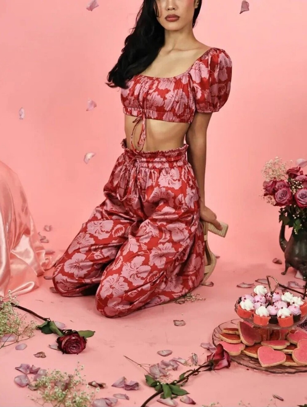 Lexbreezy Island Hibiscus Lola 2 piece set crop top pants red pink floral small